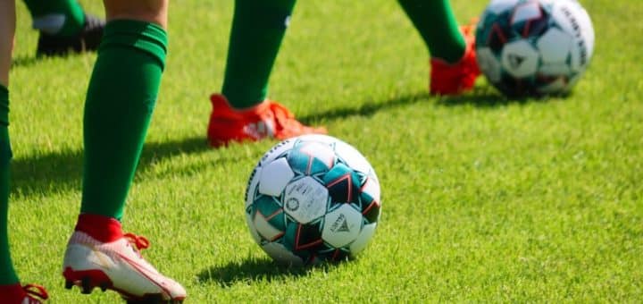 Mit Fußballwetten Geld verdienen.