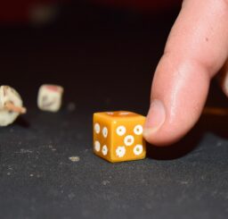 Welcher Gott hat das Würfelspiel erfunden?