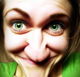 Wie viel zählt ein Grande serviert? 14 Wie viel zählt ein Grande serviert?